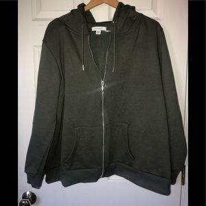 **BRAND NEW** Zipper Down Hoodie